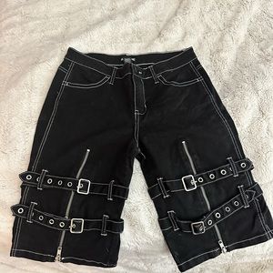 Hot topic shorts with straps and zippers